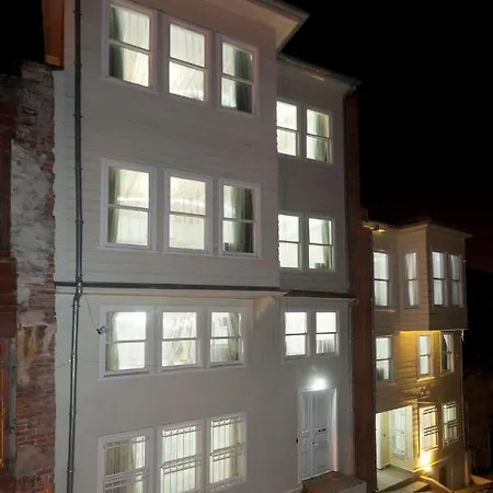 Petunya Wood House Istambul